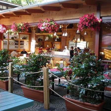 Hotel Saloon Zlin Exterior photo