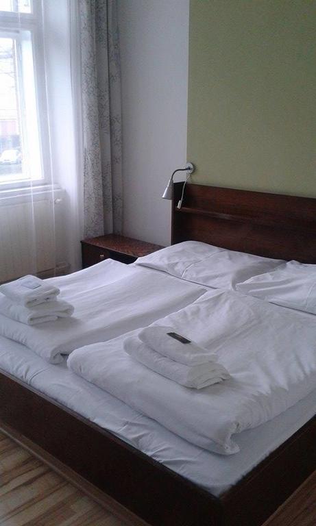 Hotel Saloon Zlin Room photo