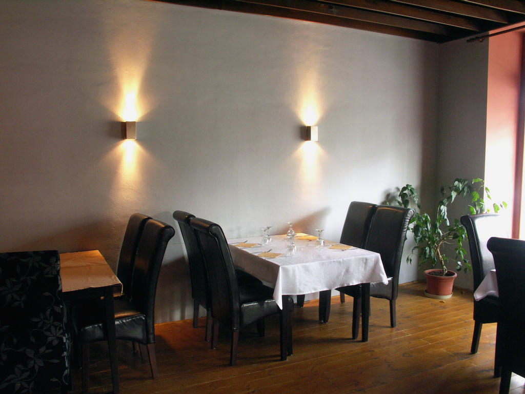 Hotel Saloon Zlin Exterior photo
